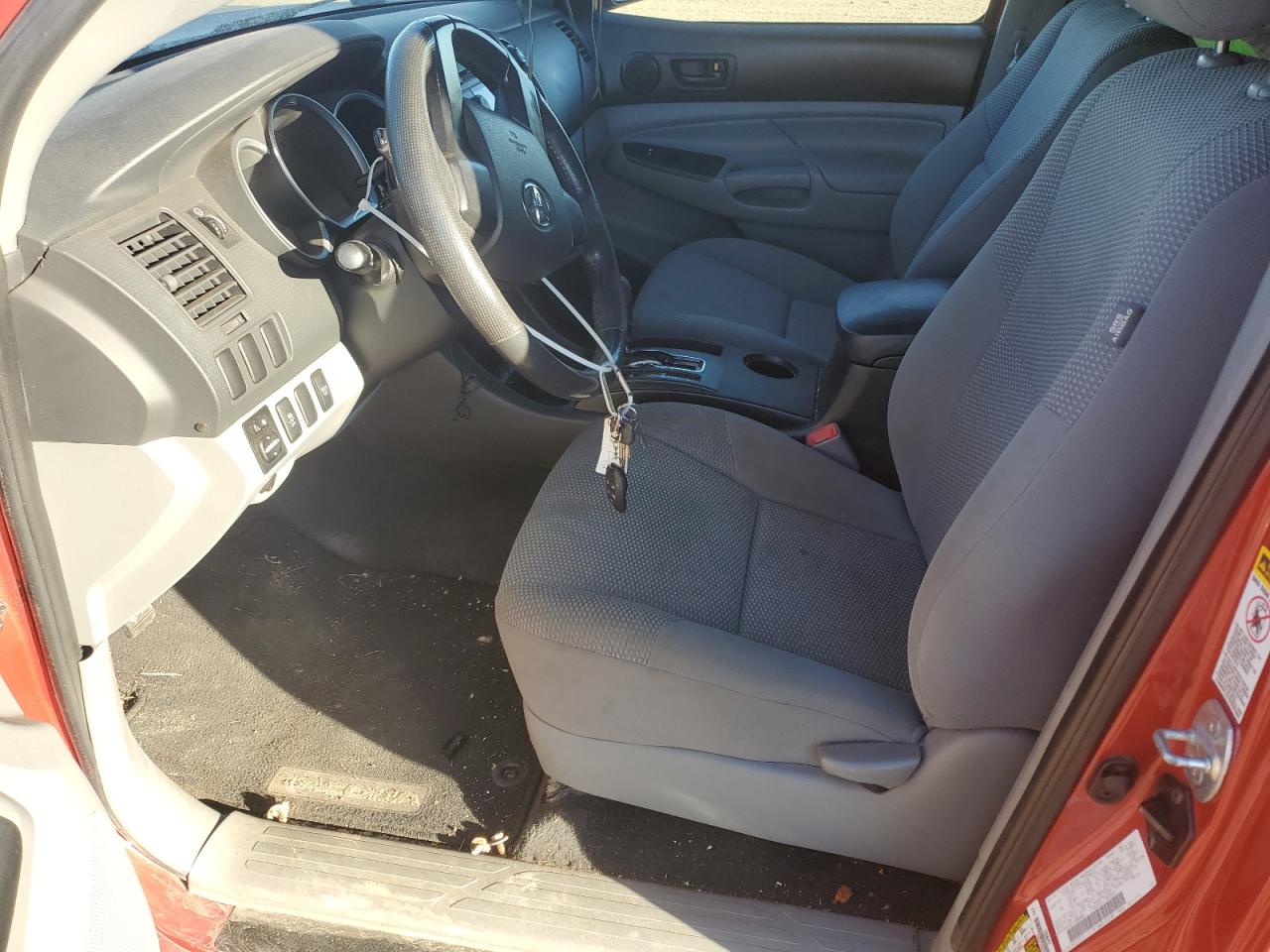 2012 Toyota Tacoma - Image 7