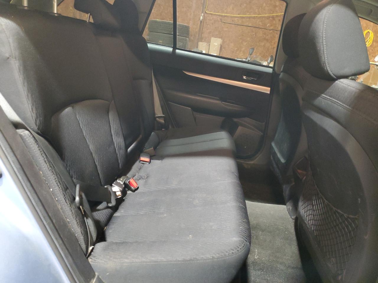 2011 Subaru Legacy - Image 12