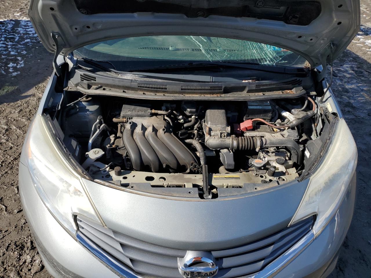 2015 Nissan Versa - Image 11