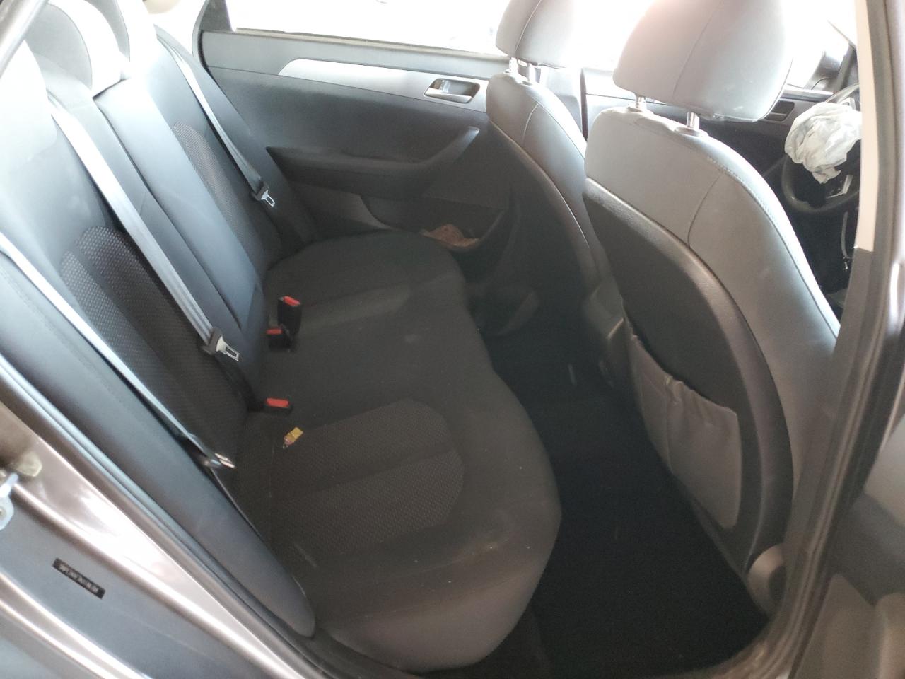 2019 Hyundai Sonata - Image 10