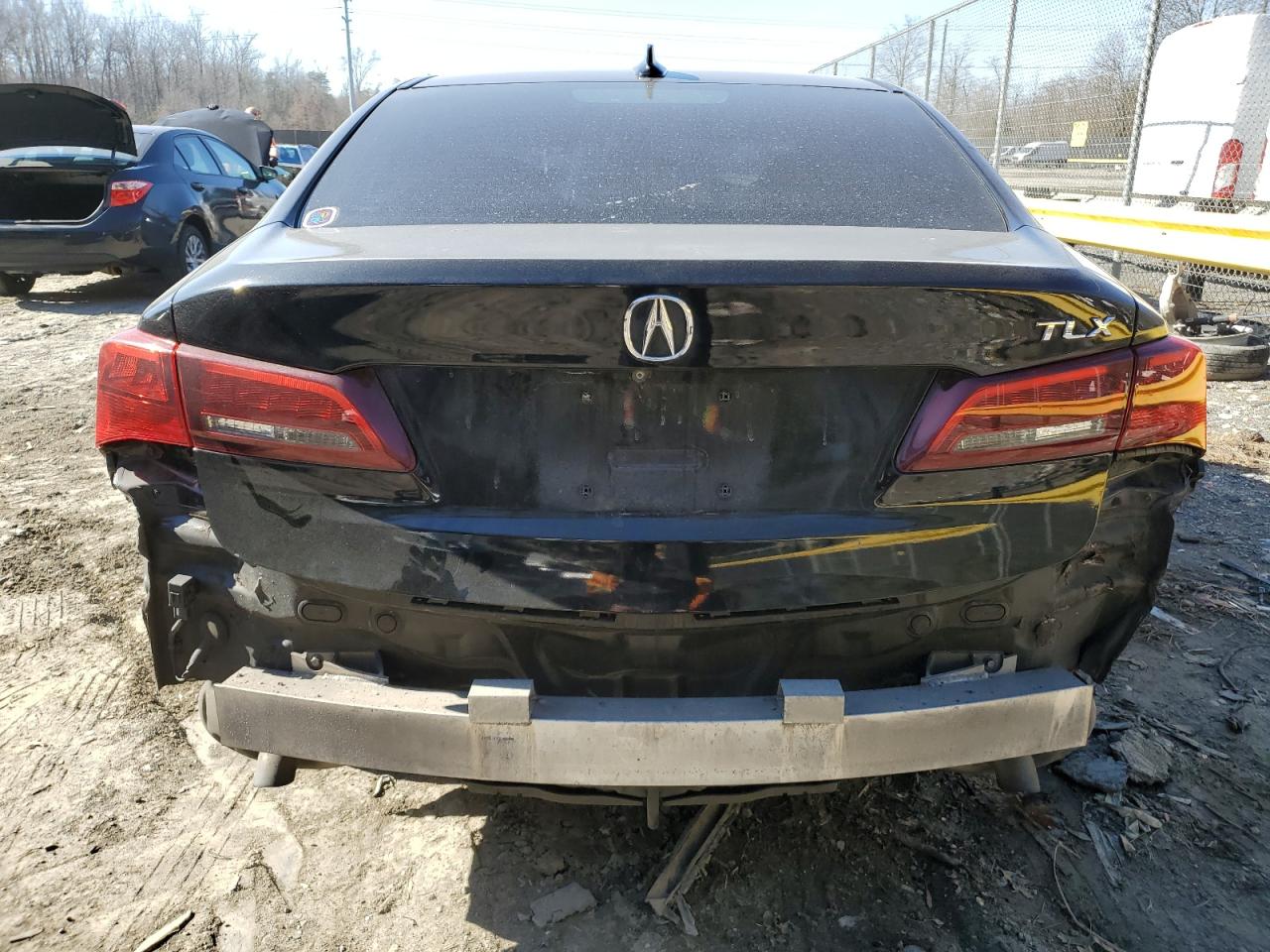 2015 Acura TLX - Image 6