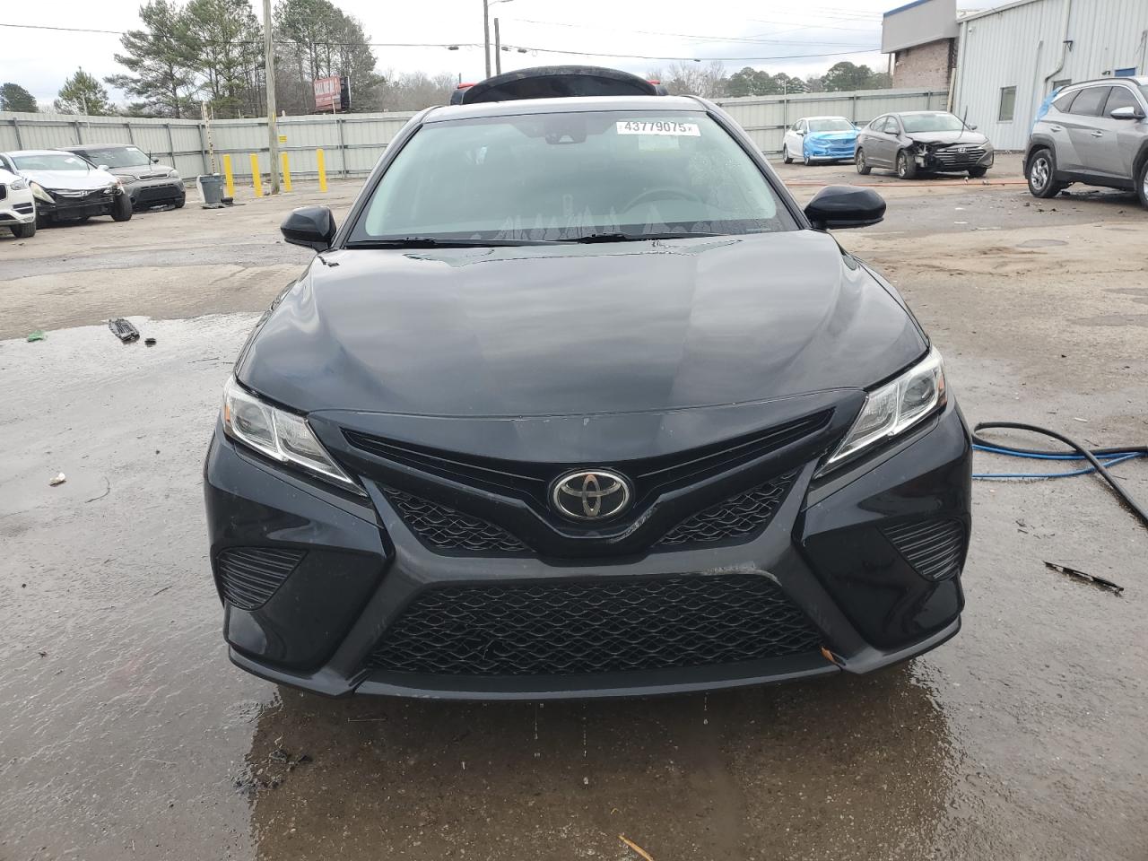 2019 Toyota Camry - Image 5