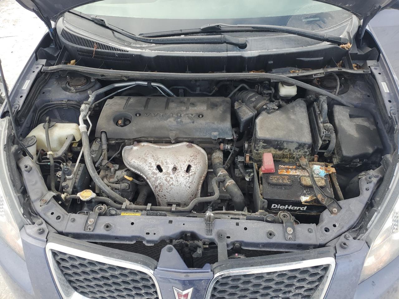 2010 Pontiac Vibe - Image 12