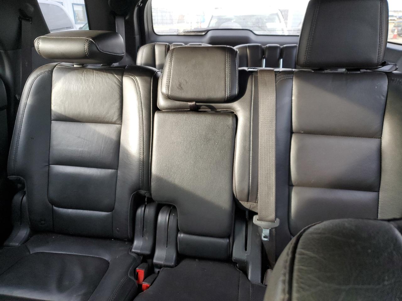 2014 Ford Explorer - Image 10