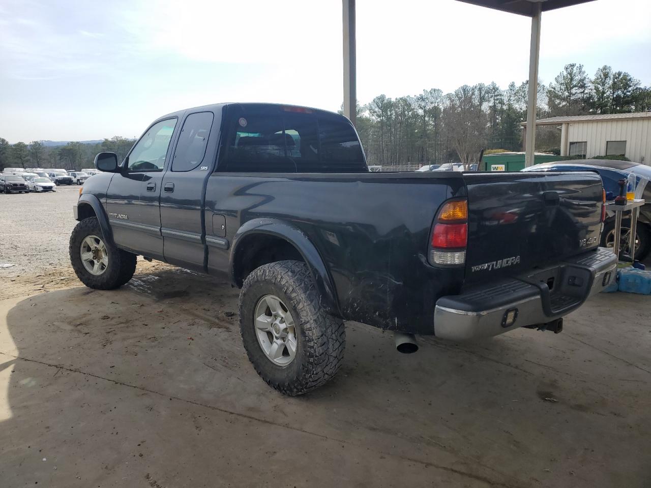 2000 Toyota Tundra - Image 2