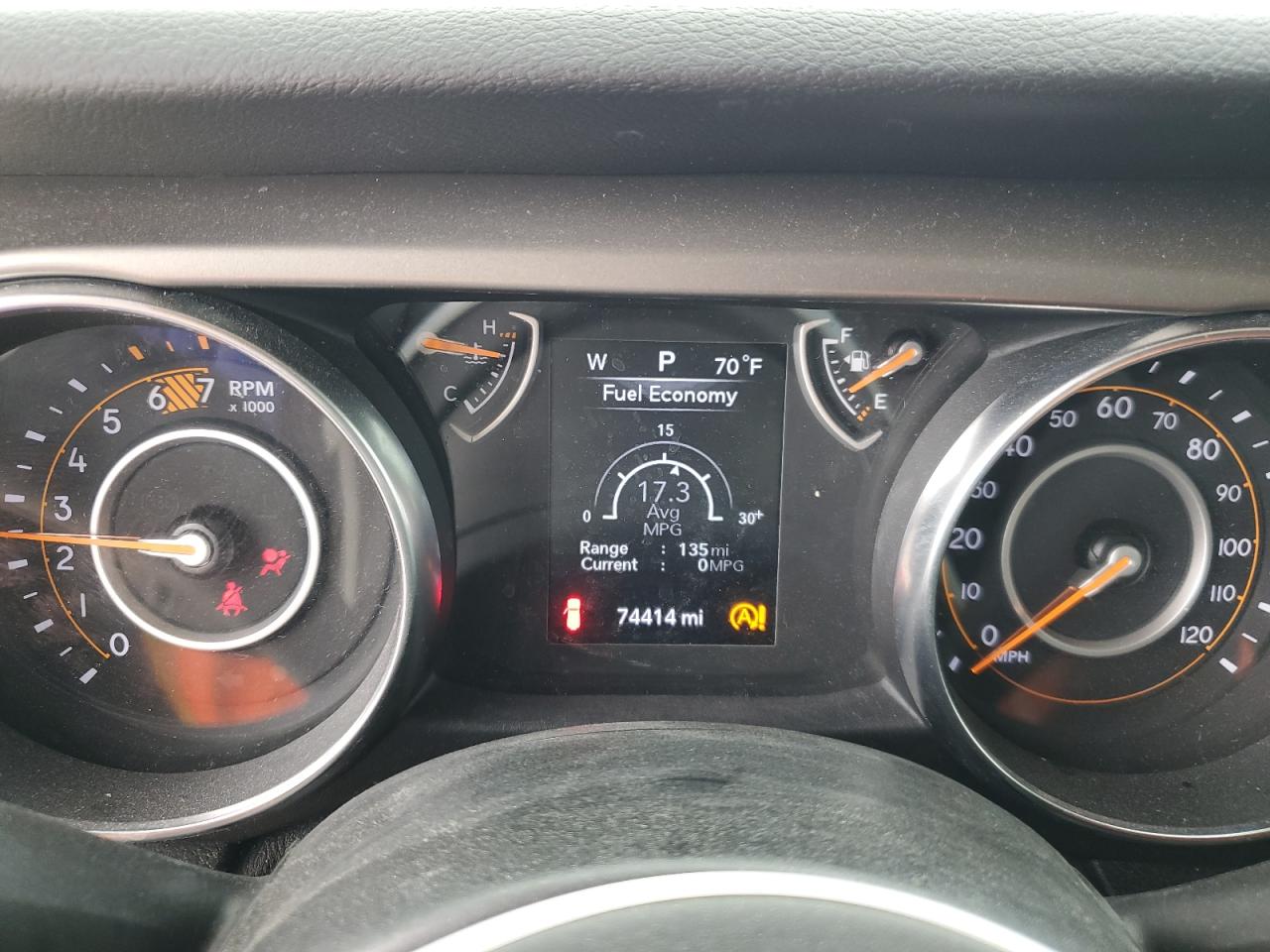 2020 Jeep Wrangler - Image 9