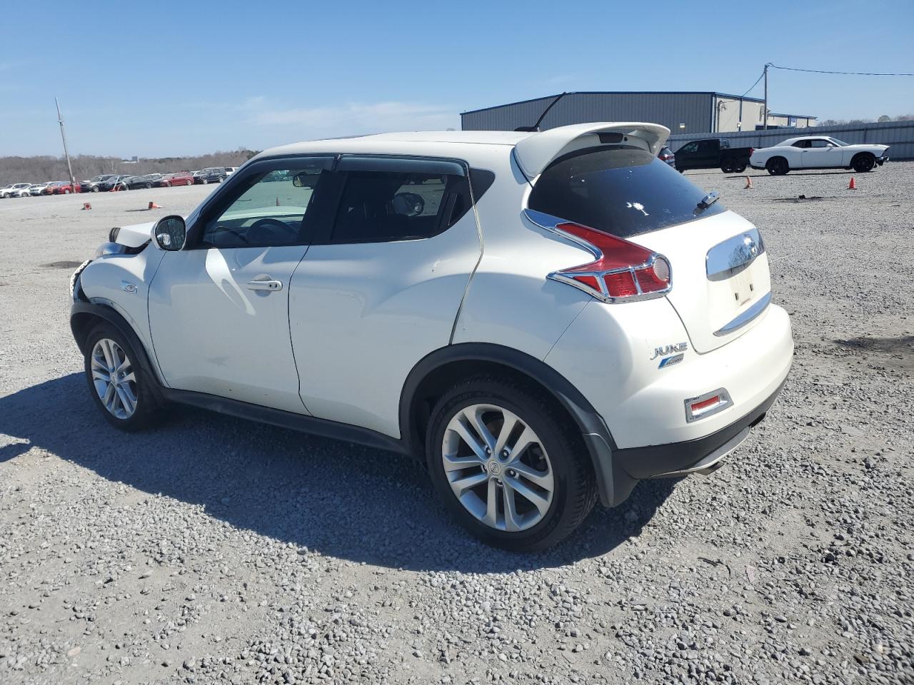 2014 Nissan Juke - Image 2