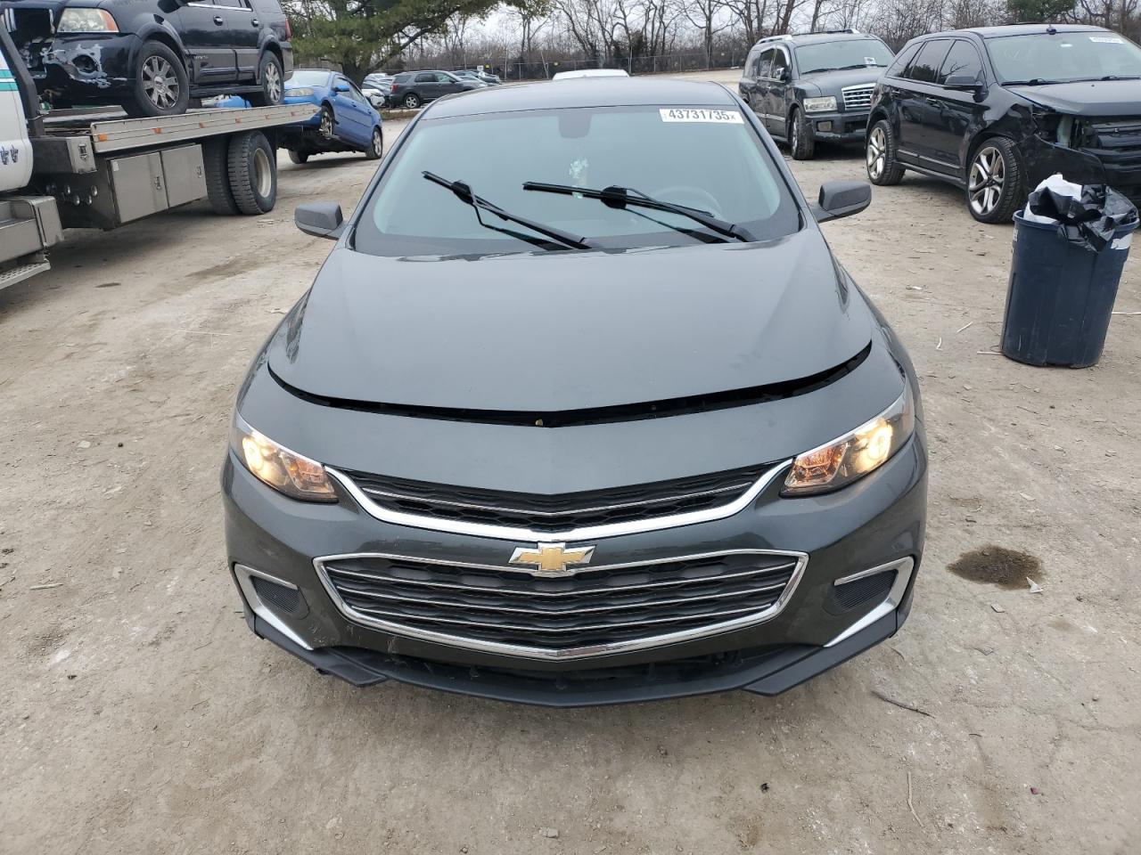2017 Chevrolet Malibu - Image 5