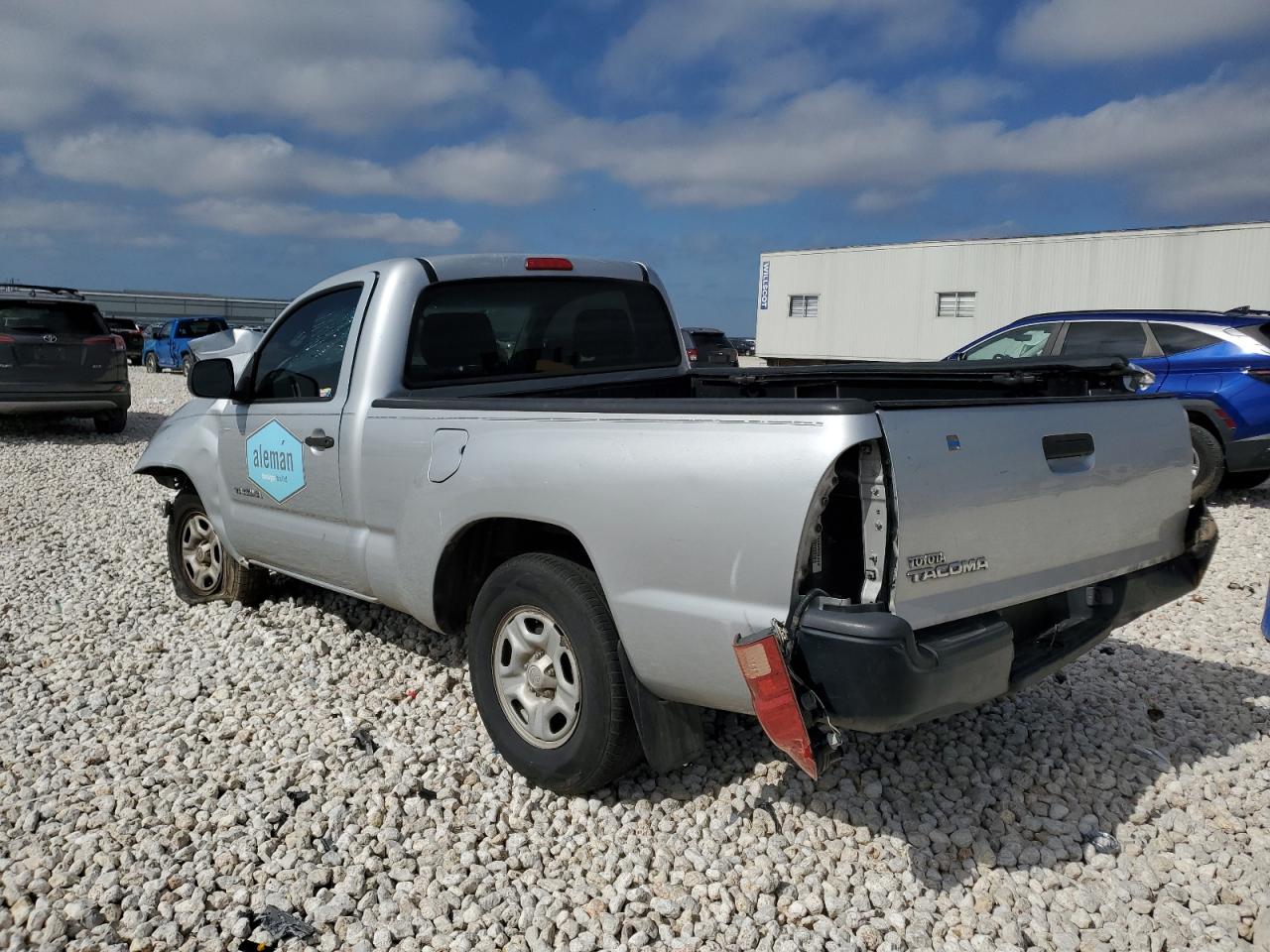 2005 Toyota Tacoma - Image 2