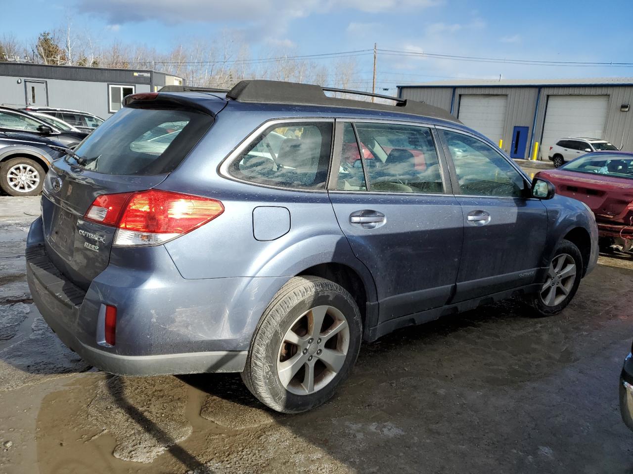 2014 Subaru Outback - Image 3