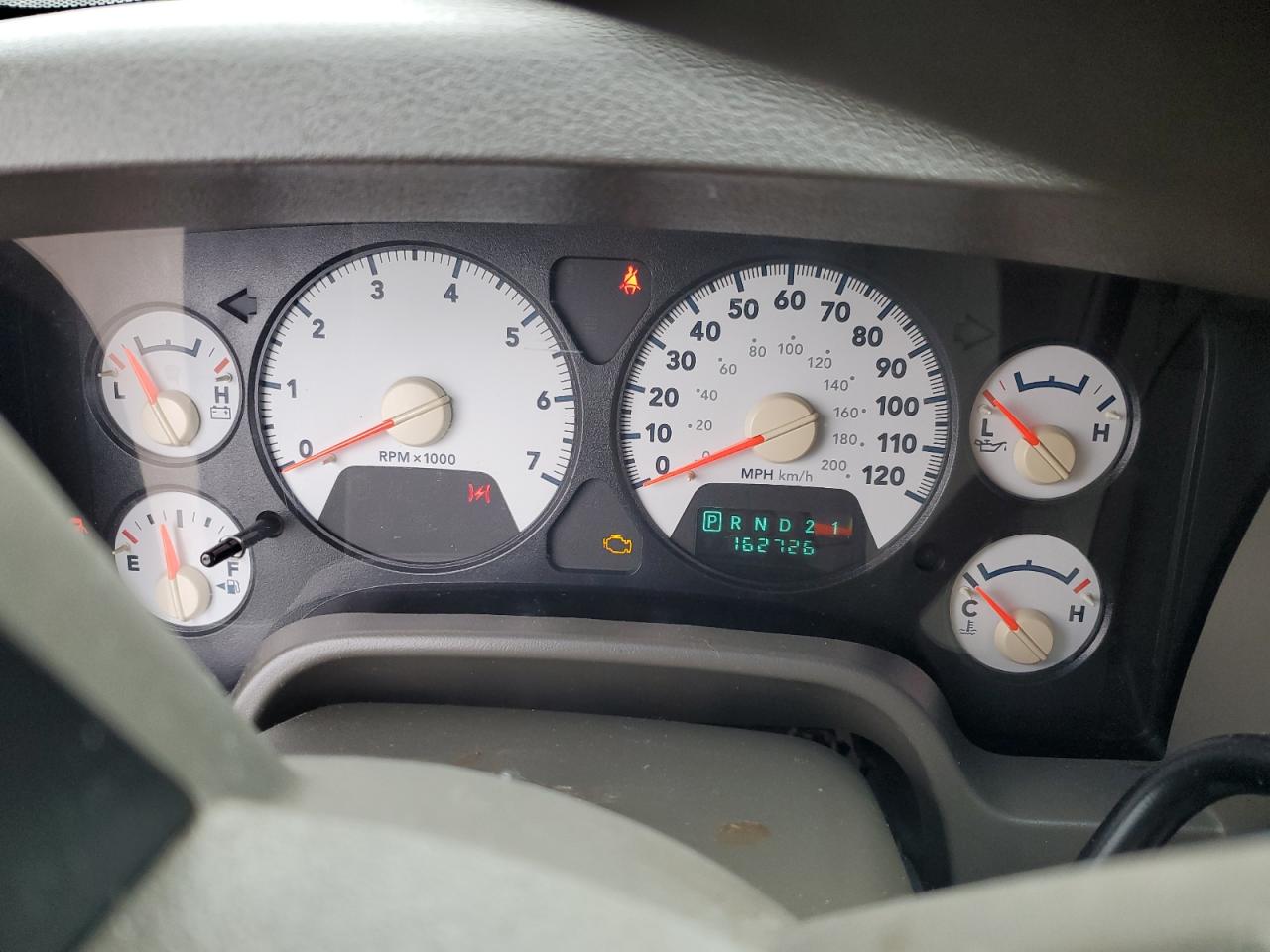2006 Dodge RAM - Image 9