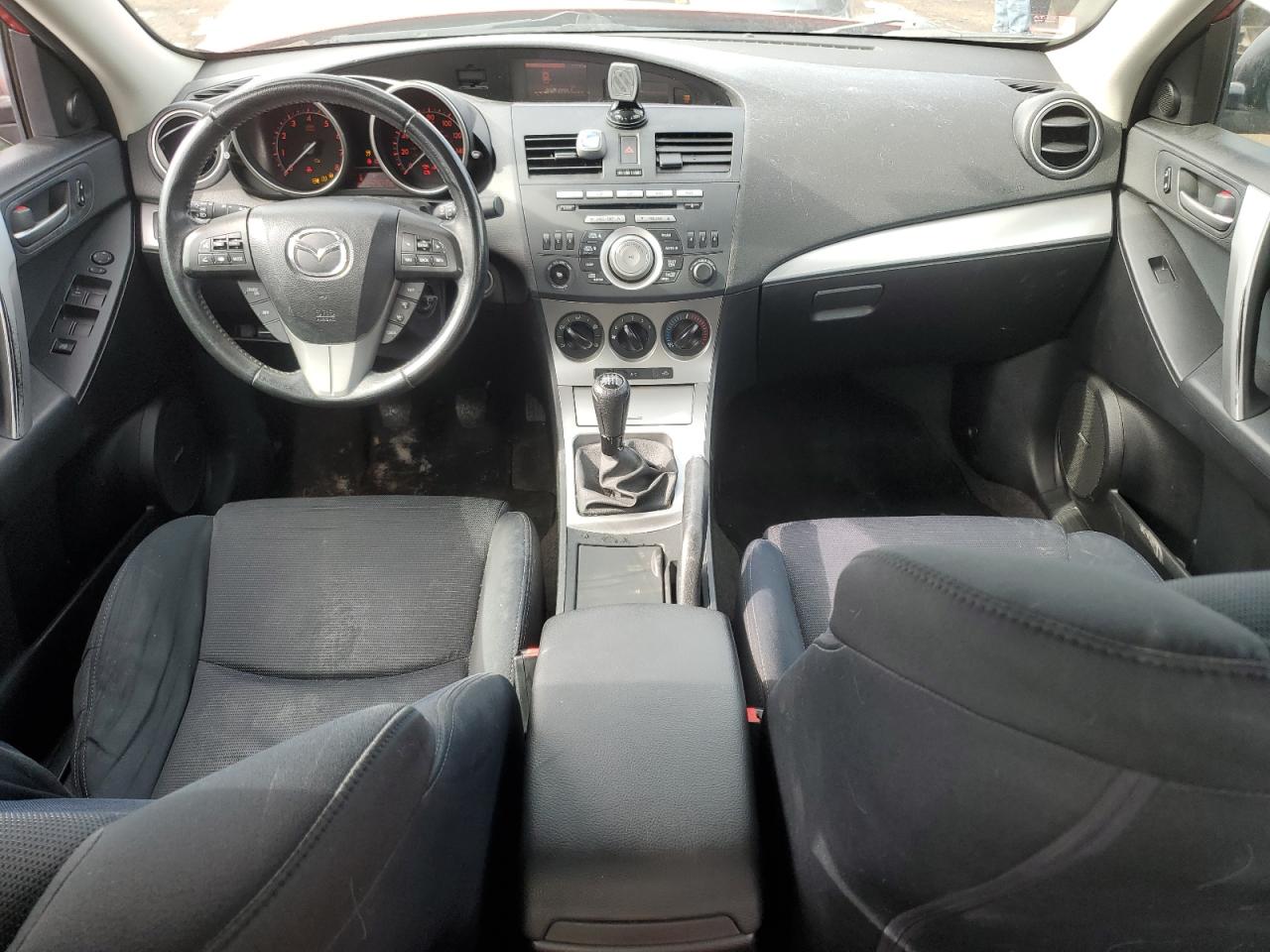 2010 Mazda 3 - Image 8