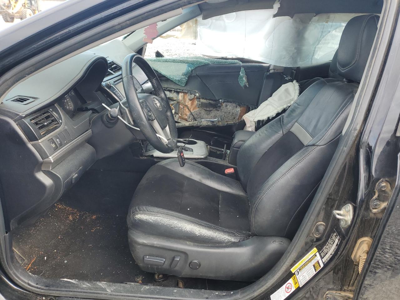 2014 Toyota Camry - Image 7