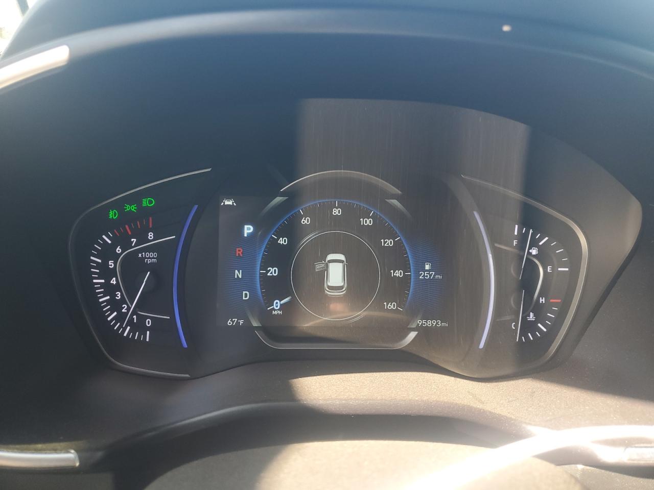 2019 Hyundai Santa Fe - Image 9