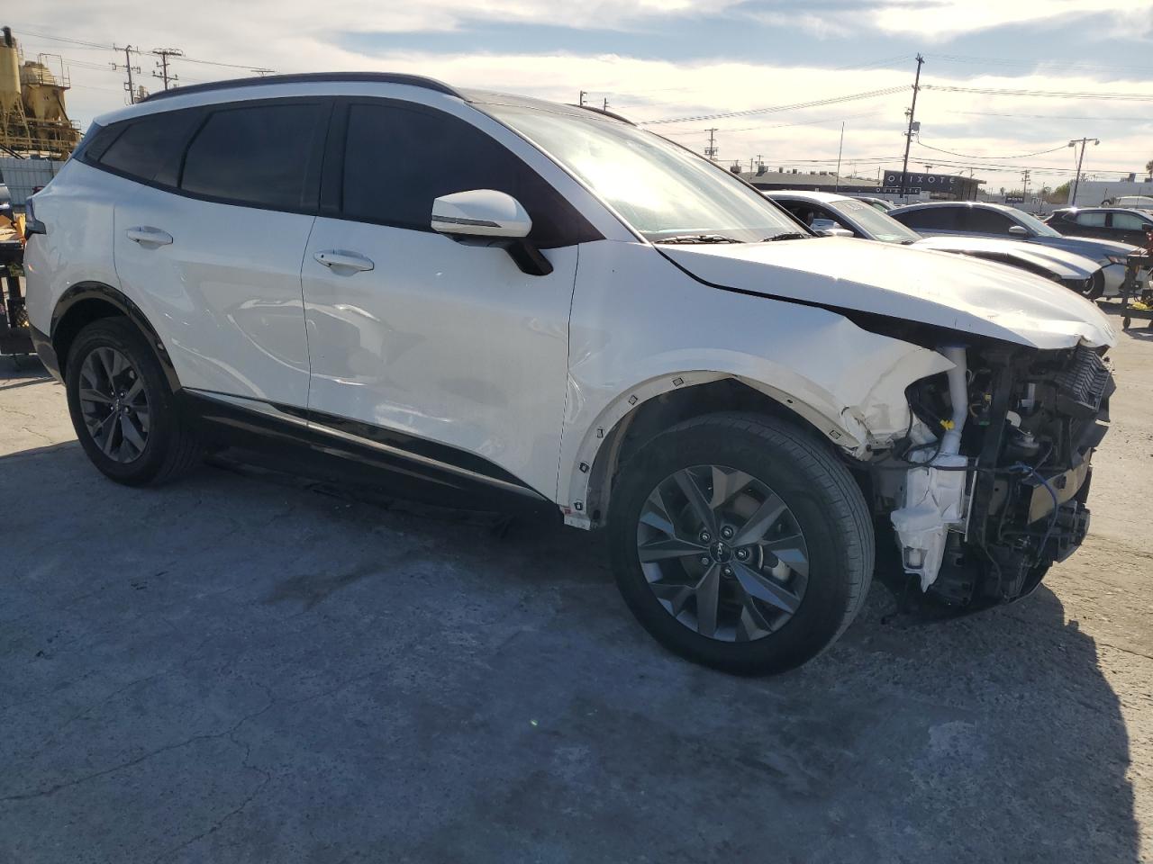 2023 Kia Sportage - Image 4