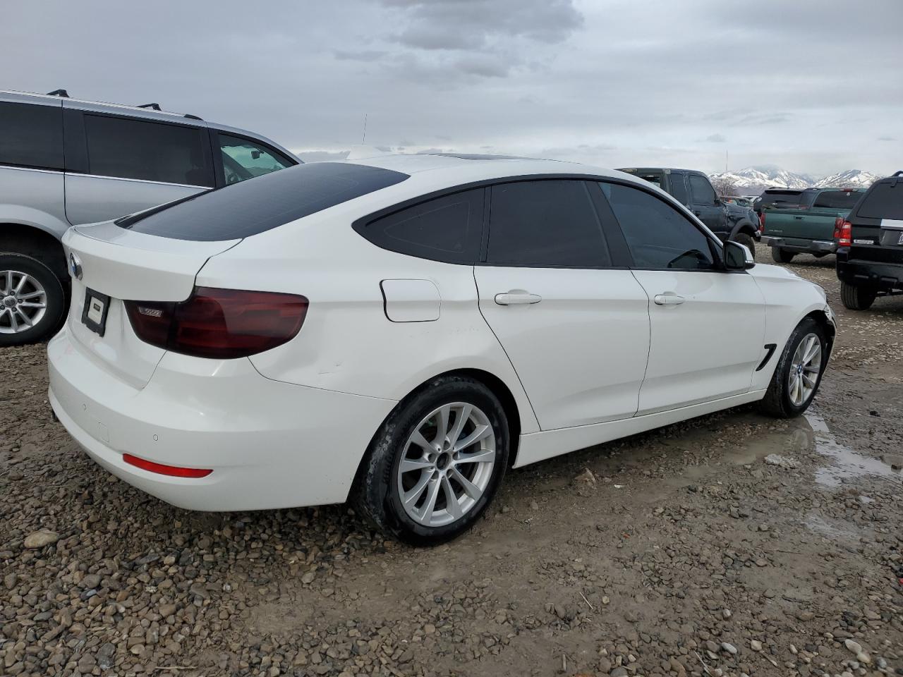 2015 BMW 3er - Image 3