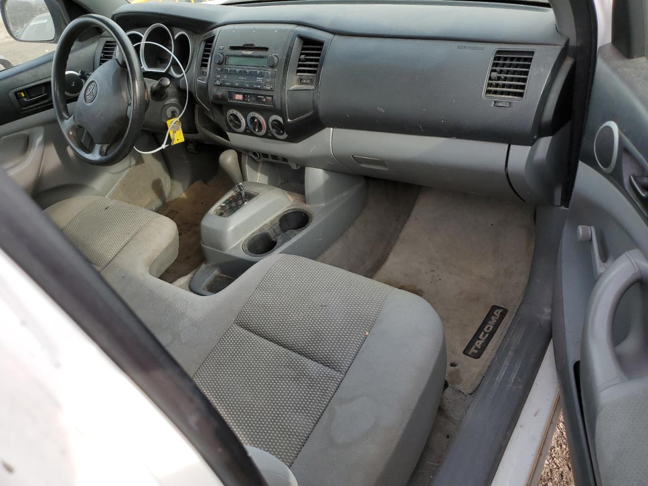 2010 Toyota Tacoma - Image 8