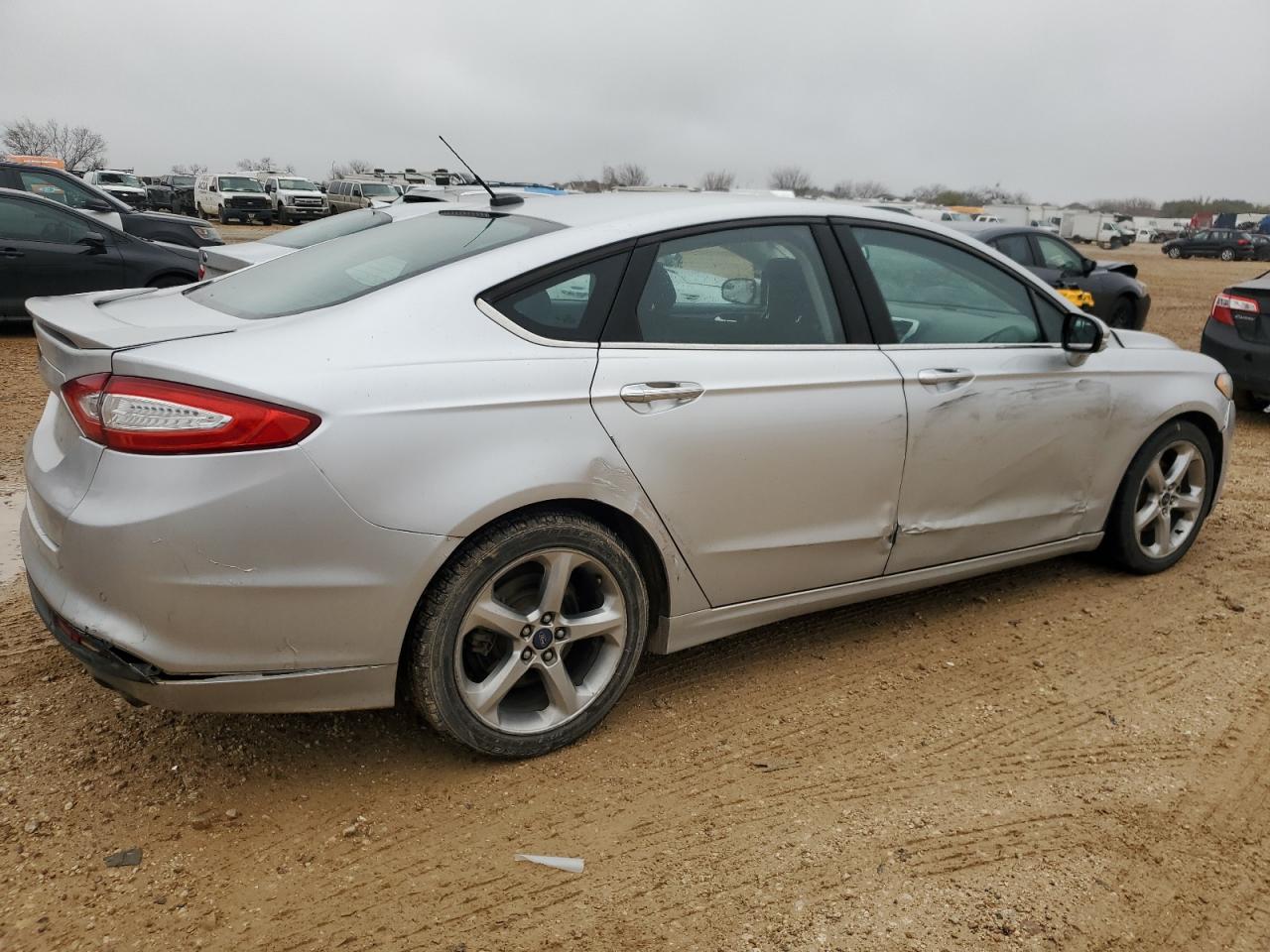 2013 Ford Fusion - Image 3