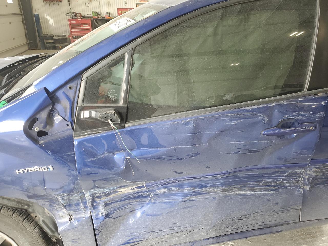 2018 Toyota Prius - Image 7