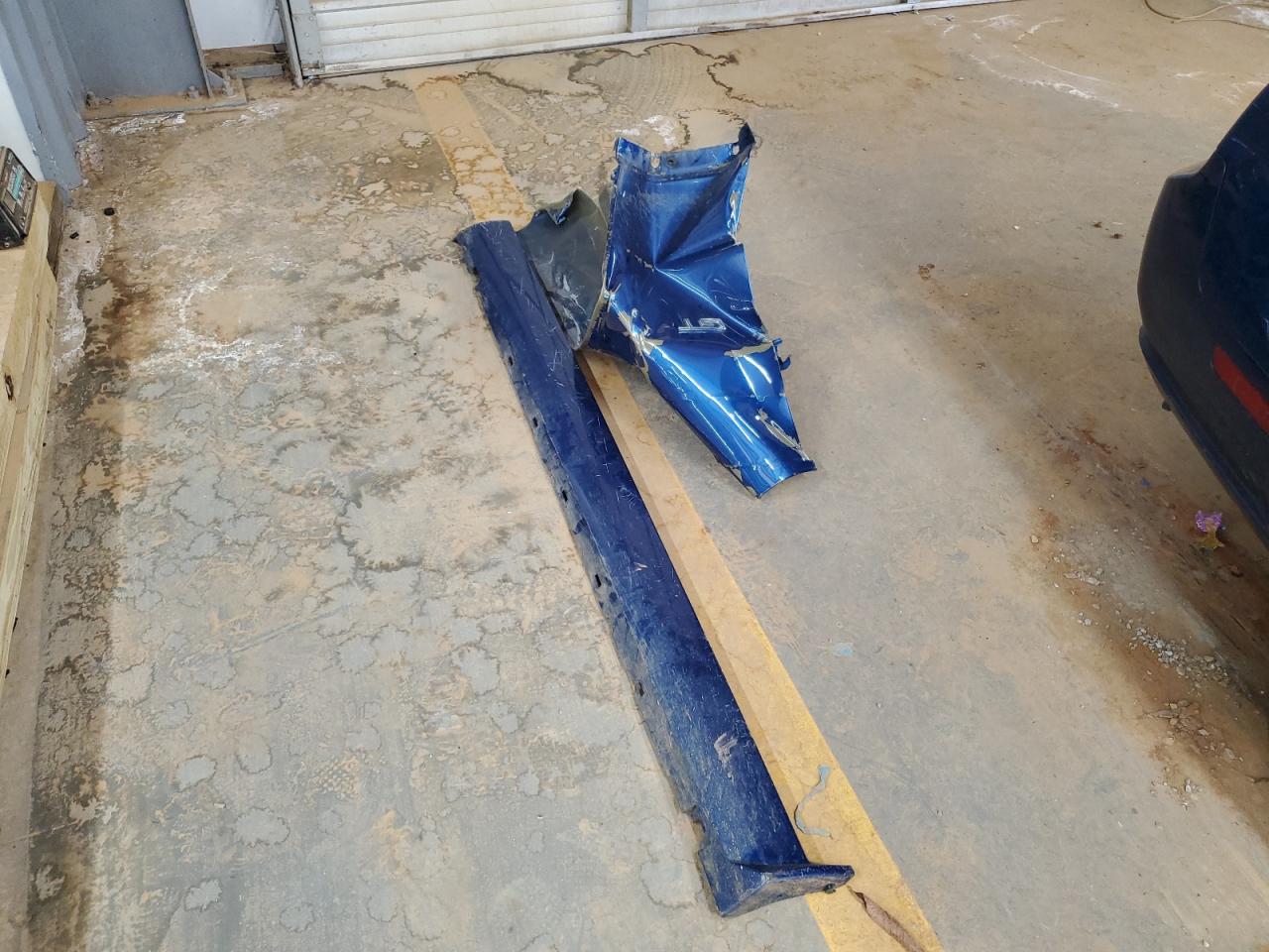 2008 Ford Mustang - Image 14