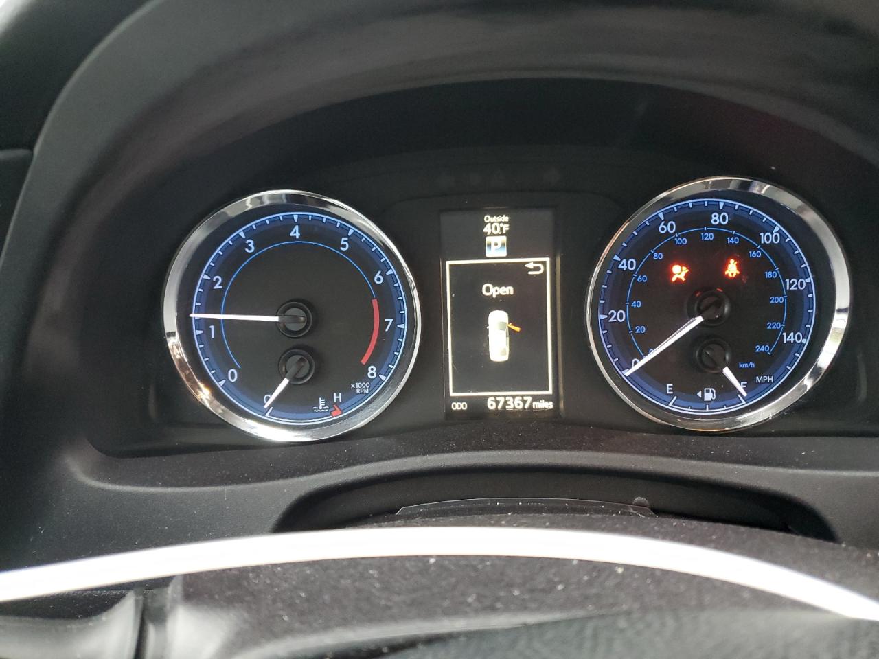 2018 Toyota Corolla - Image 9