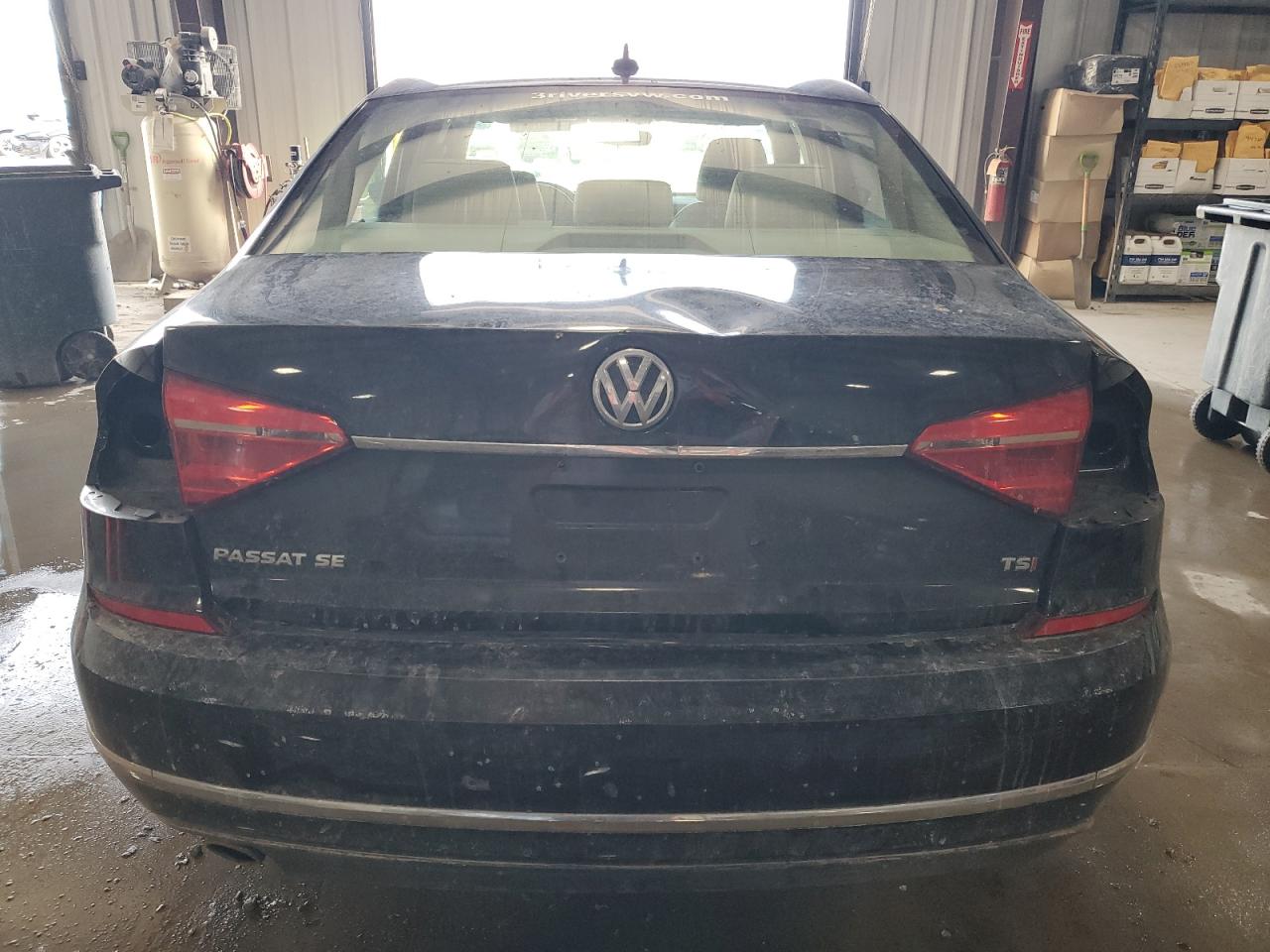 2016 Volkswagen Passat - Image 6