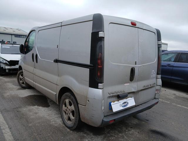 2006 VAUXHALL VIVARO 270