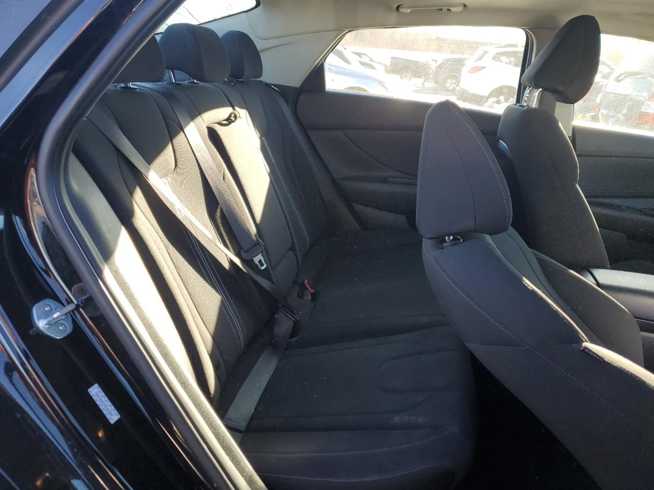 2021 Hyundai Elantra - Image 10