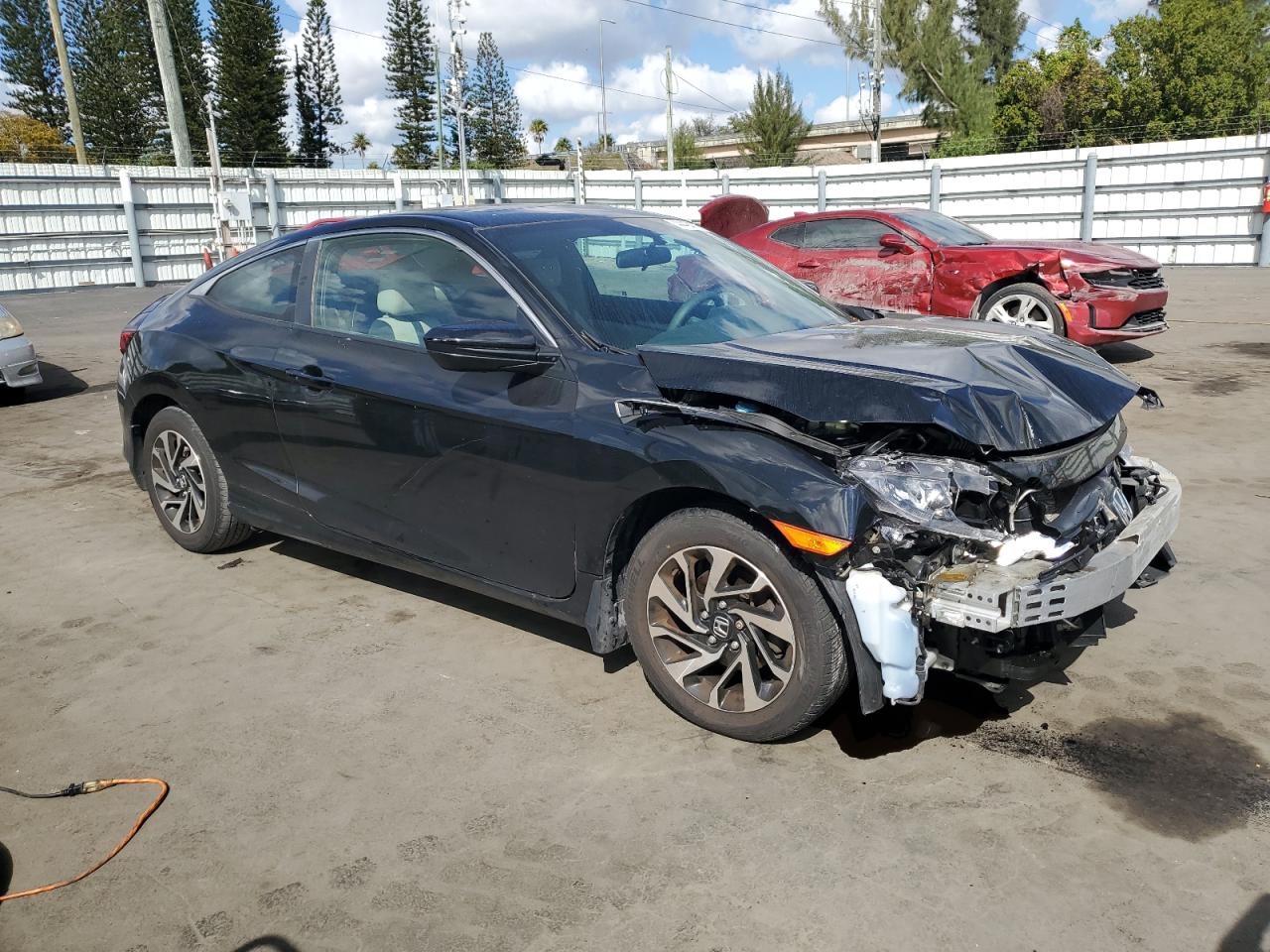 2017 Honda Civic - Image 4
