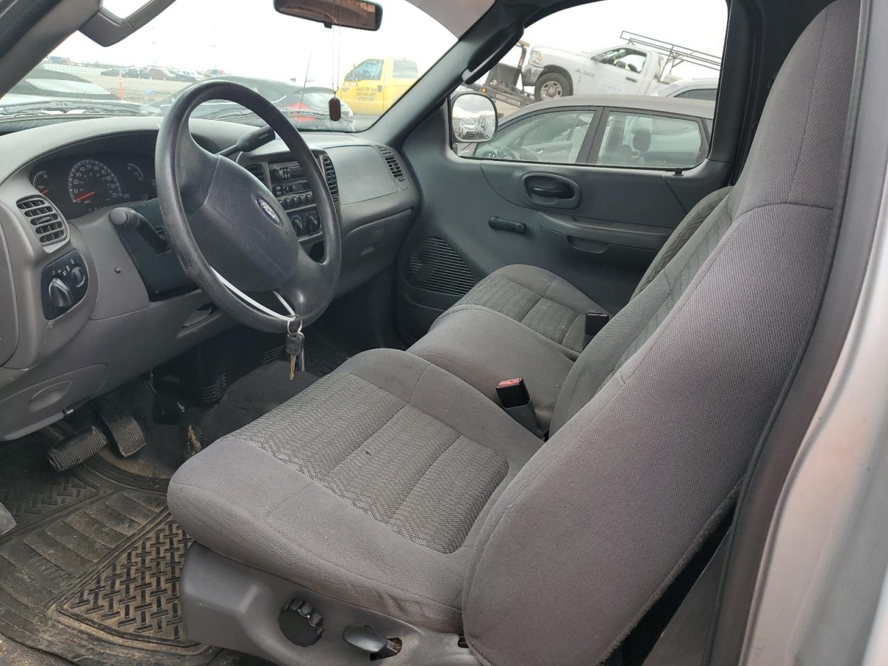 2004 Ford F-150 - Image 7