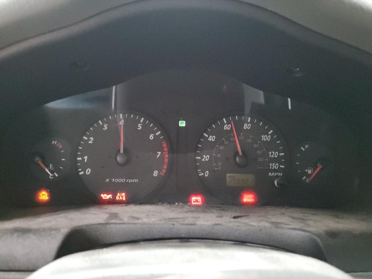 2004 Hyundai Santa Fe - Image 9