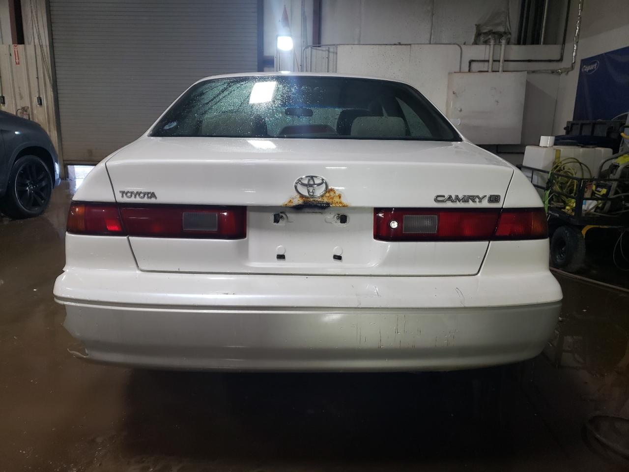 1999 Toyota Camry - Image 6