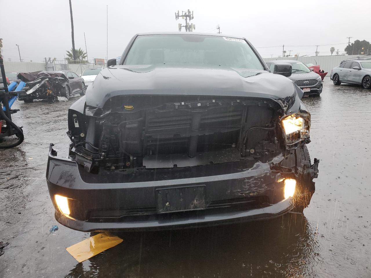 2014 RAM 1500 - Image 5