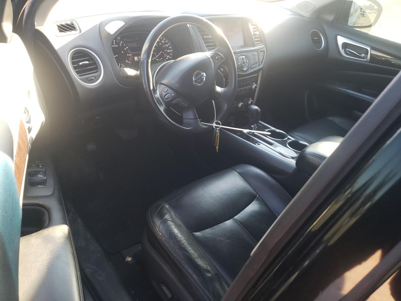 2014 Nissan Pathfinder - Image 8