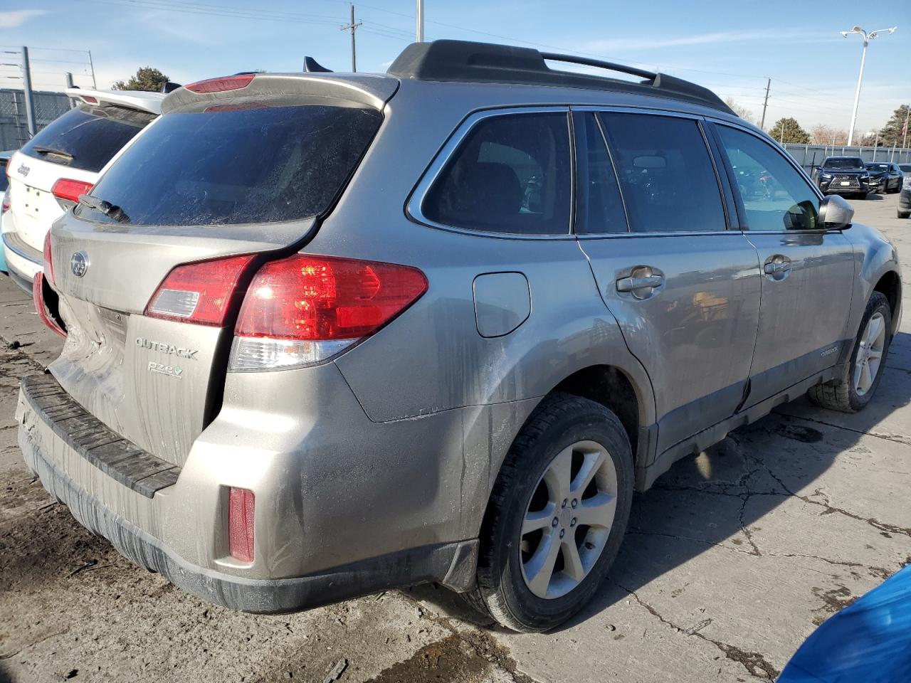 2014 Subaru Outback - Image 3