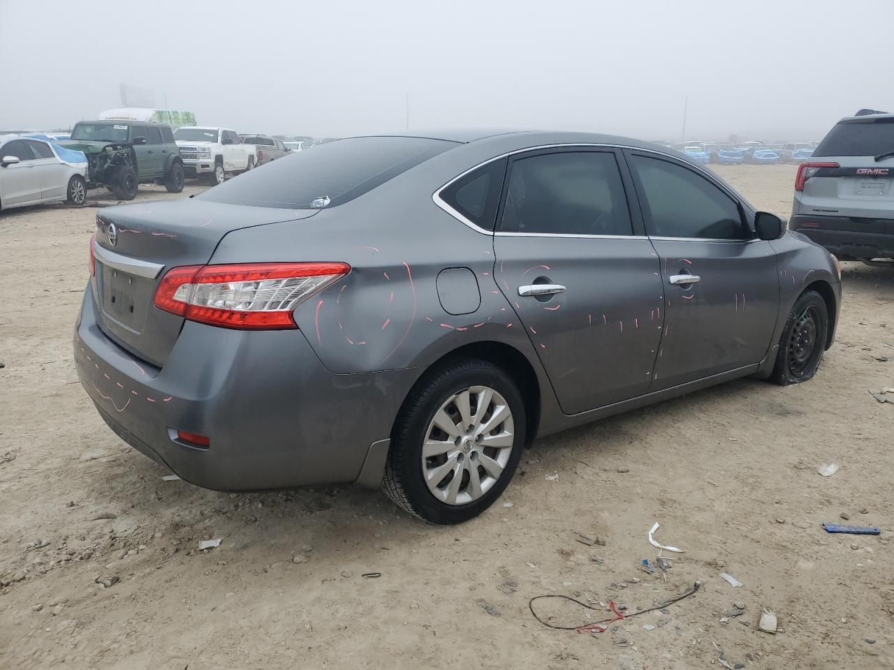 2015 Nissan Sentra - Image 3