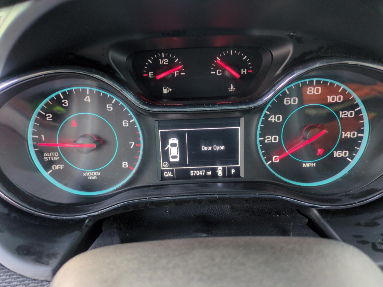 2017 Chevrolet Cruze - Image 9