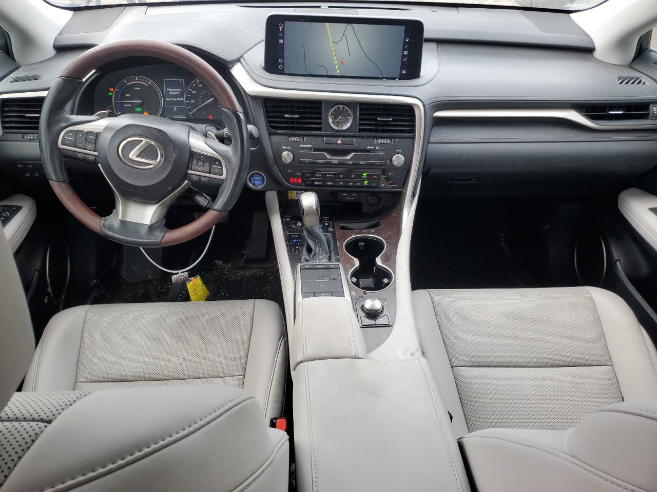 2021 Lexus RX - Image 8
