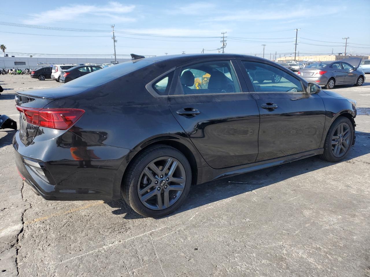 2021 Kia Forte - Image 3