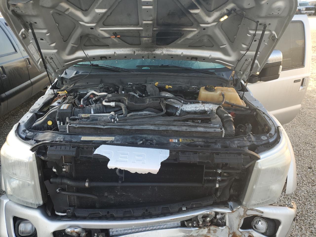 2016 Ford F350 - Image 13