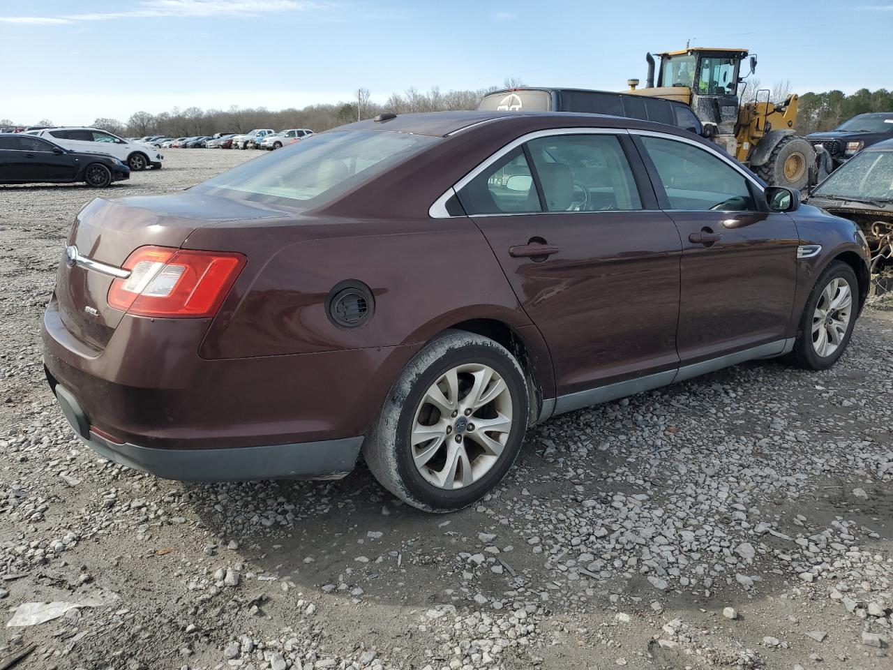 2010 Ford Taurus - Image 3