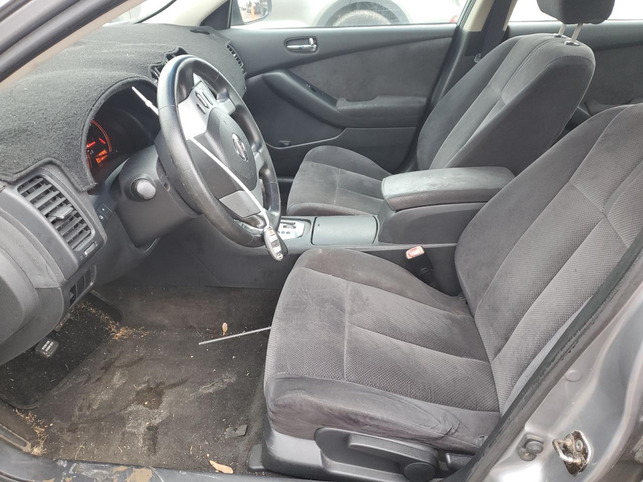 2009 Nissan Altima - Image 7