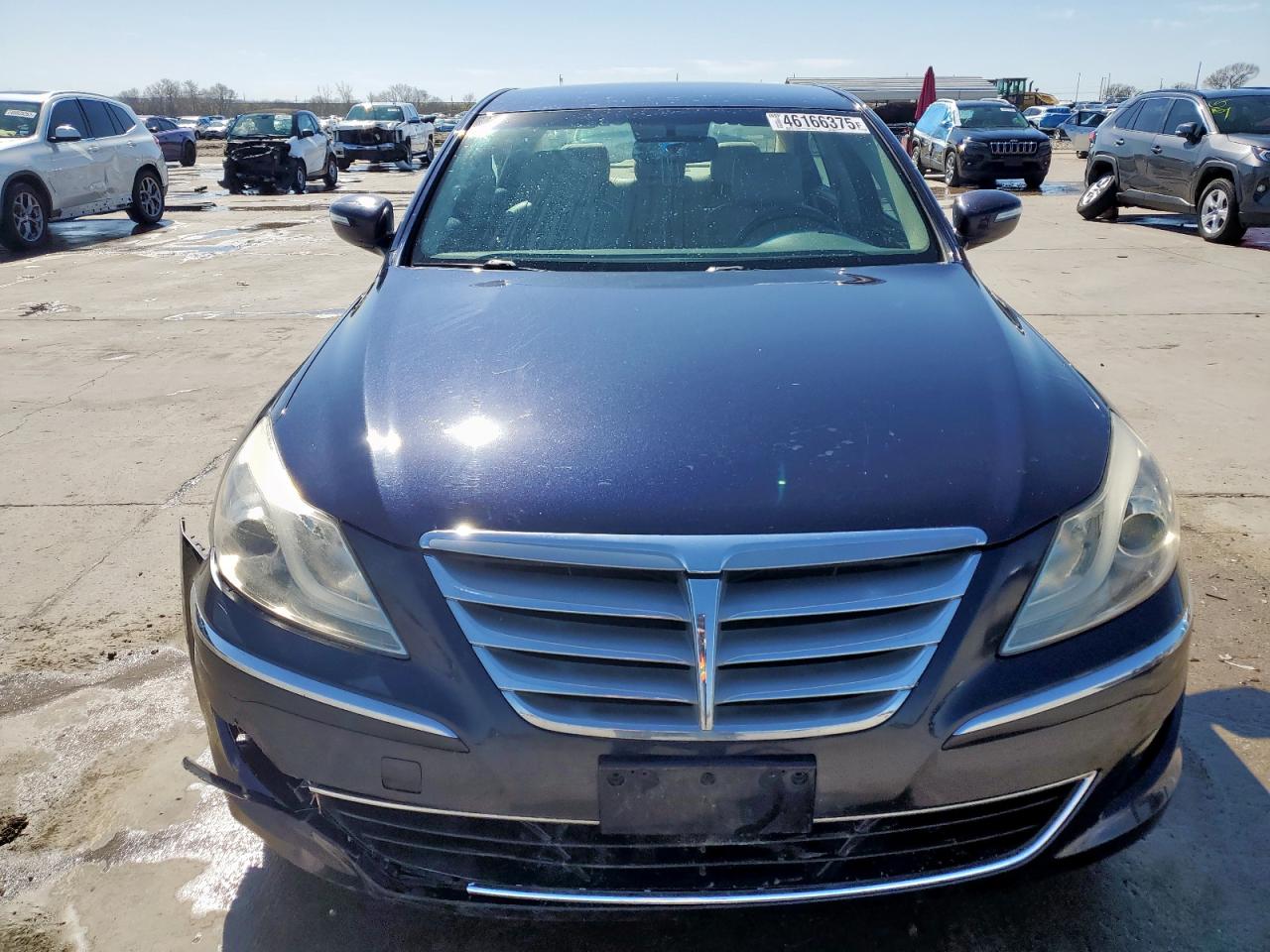 2012 Hyundai Genesis - Image 5