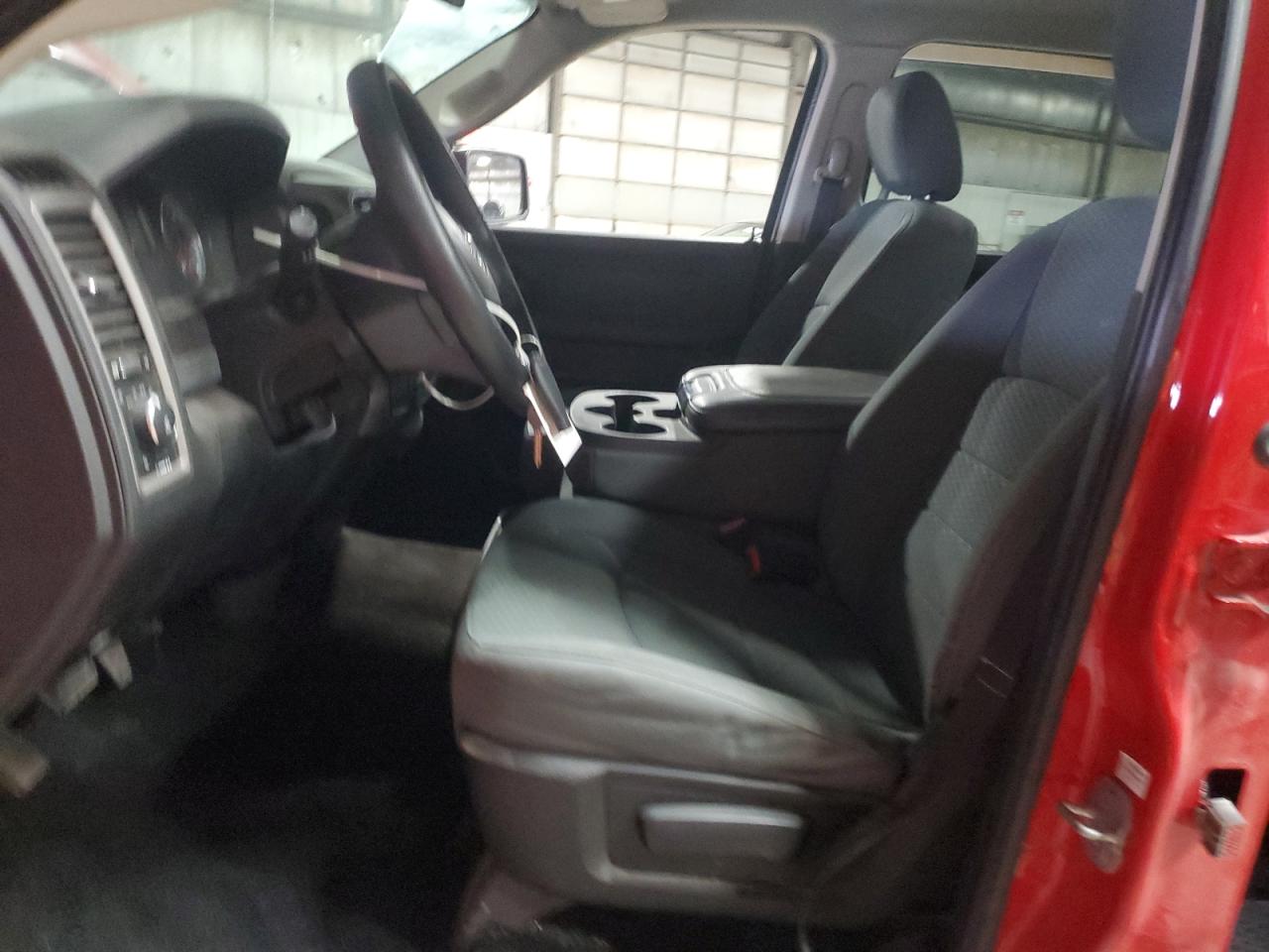 2014 RAM 1500 - Image 7