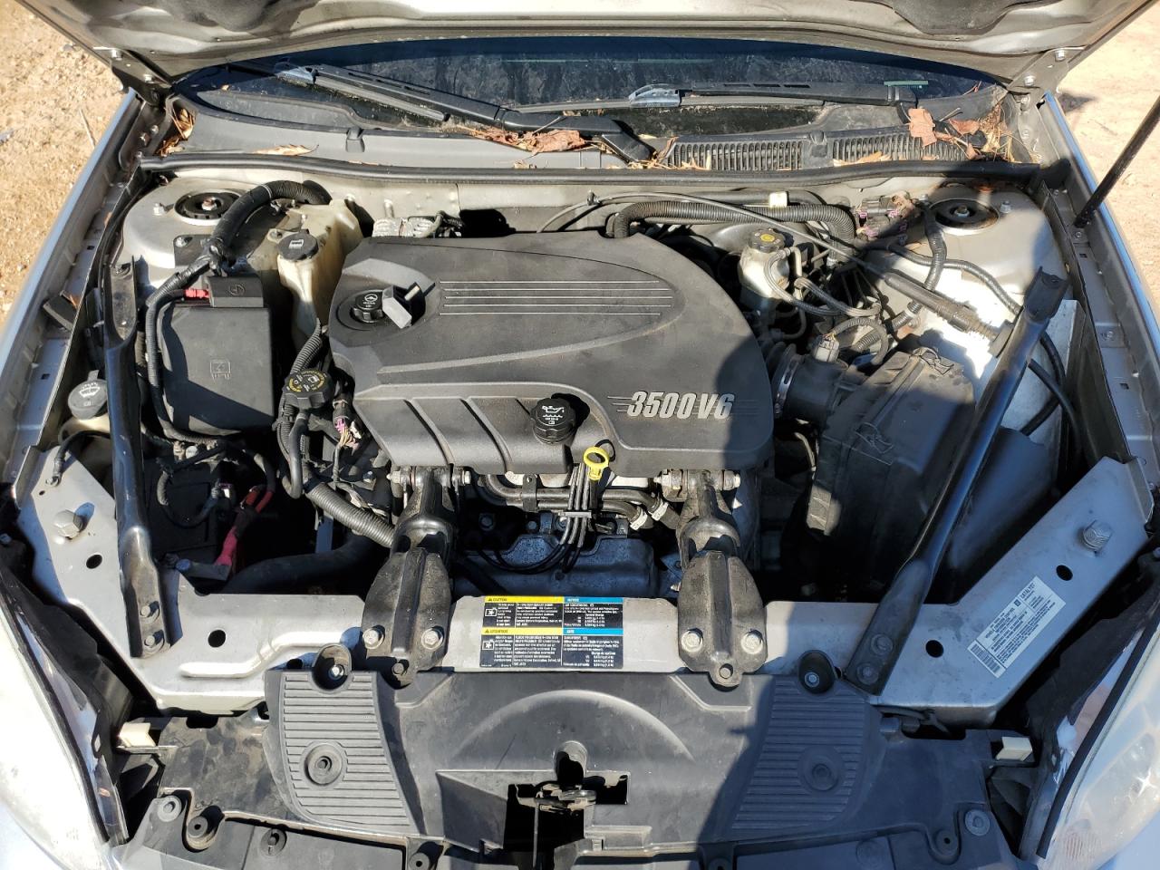 2007 Chevrolet Impala - Image 12