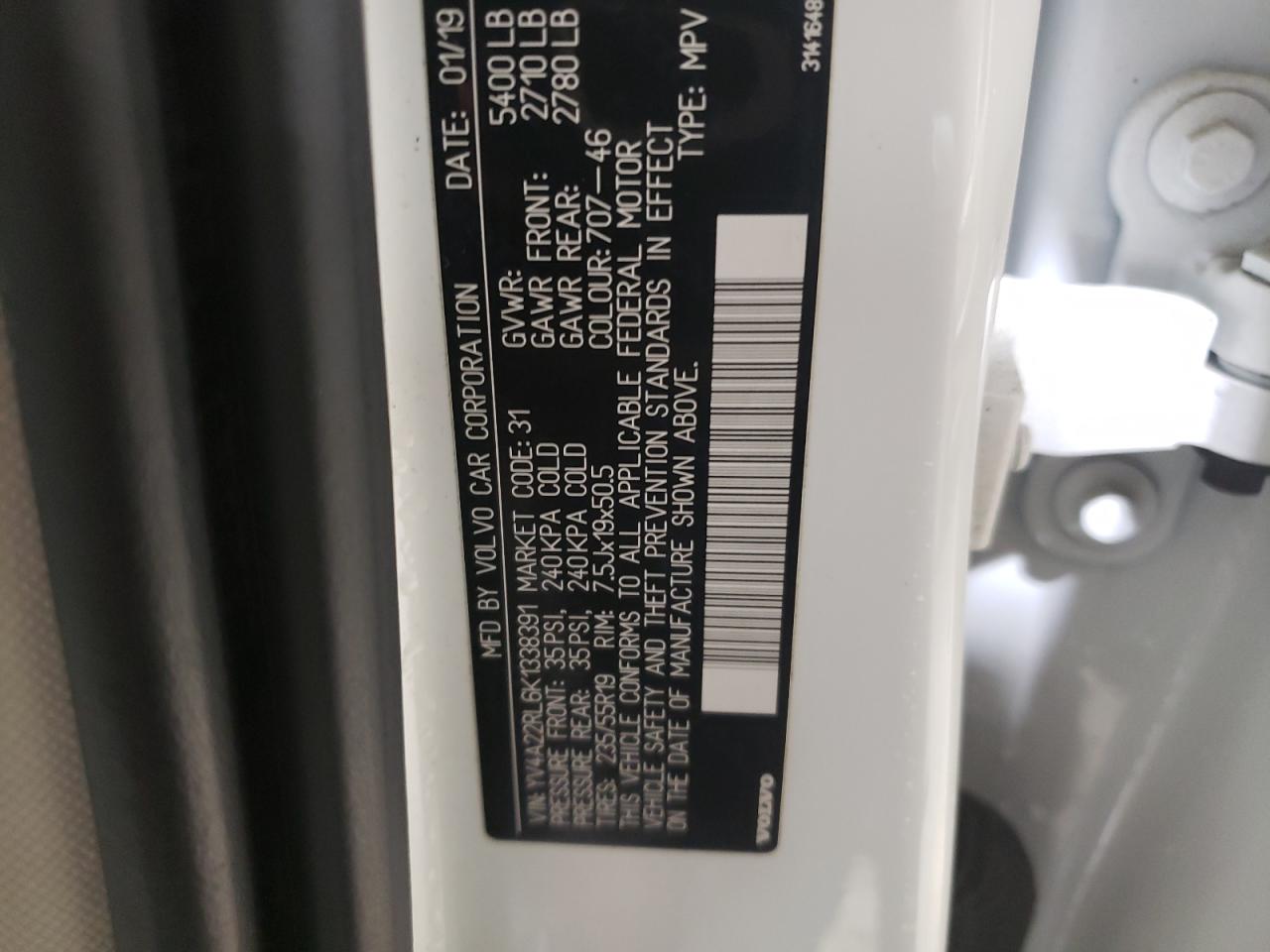 2019 Volvo XC60 - Image 14