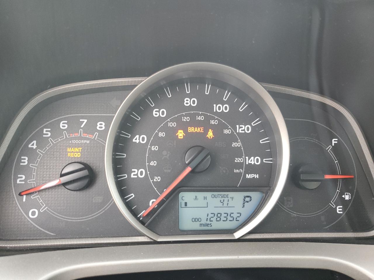 2013 Toyota RAV 4 - Image 9
