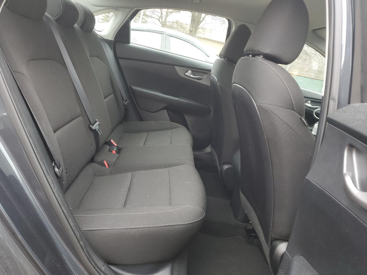 2020 Kia Forte - Image 10