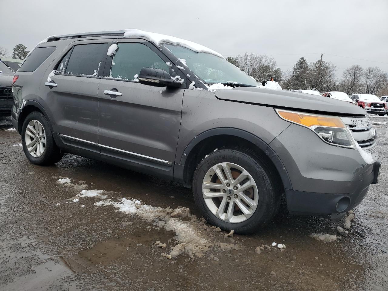 2011 Ford Explorer - Image 4