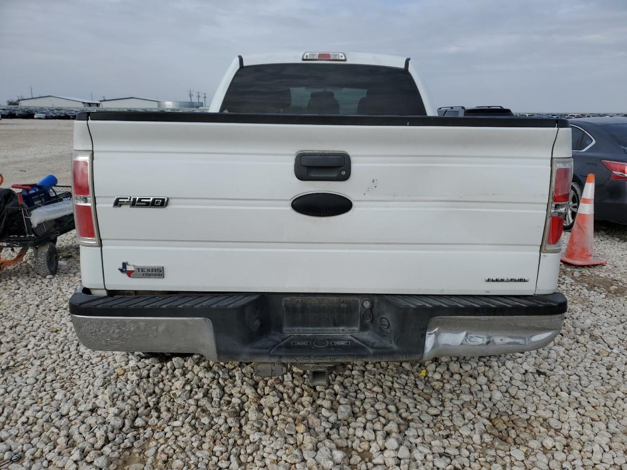 2011 Ford F-150 - Image 6